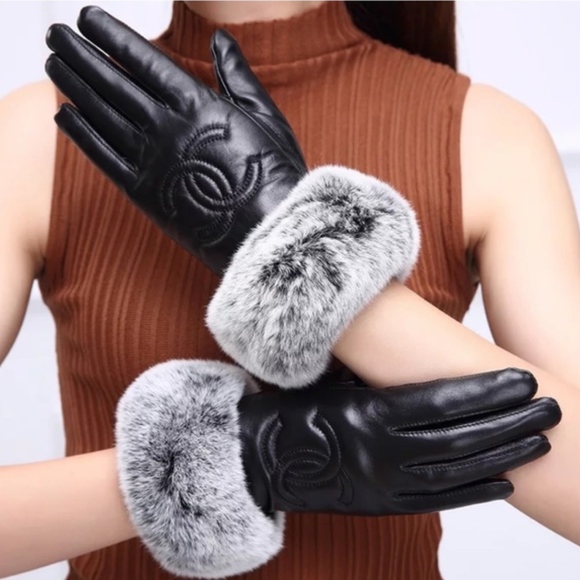 CHANEL Accessories - CHANEL Leather & Fur Winter Gloves: minor defect